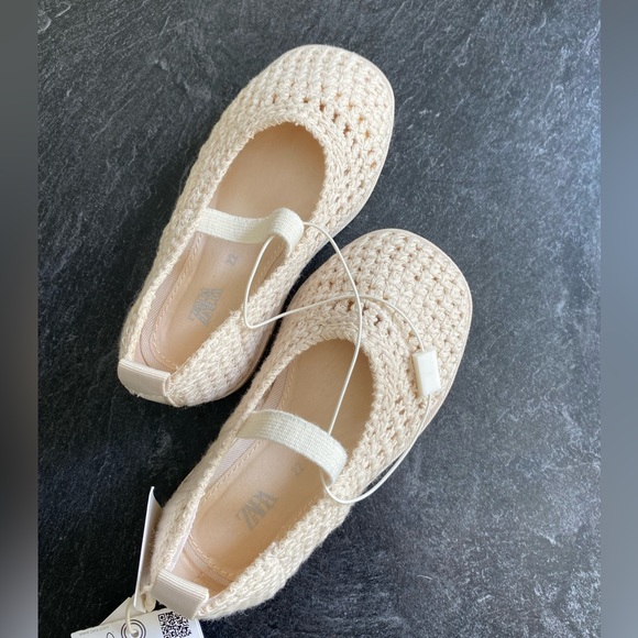 Zara crochet flat toddler EU 22 - Picture 4 of 4